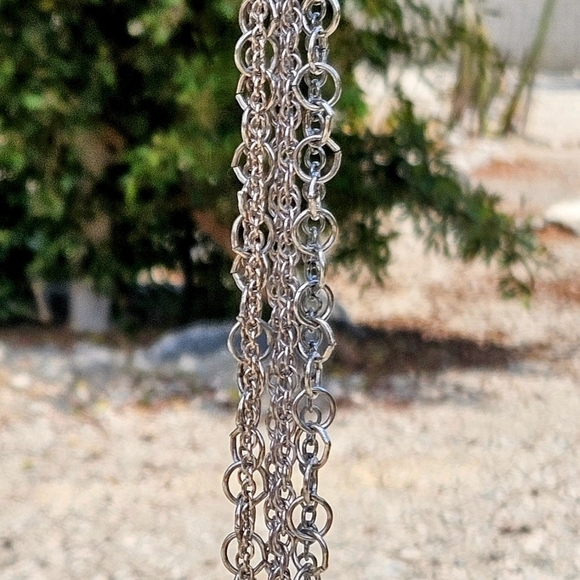 Hand Crafted Vintage clear/ blue glass with hammered stainless and silver chain - Picture 3 of 6